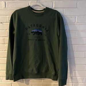 Men’s Patagonia crew neck sweater